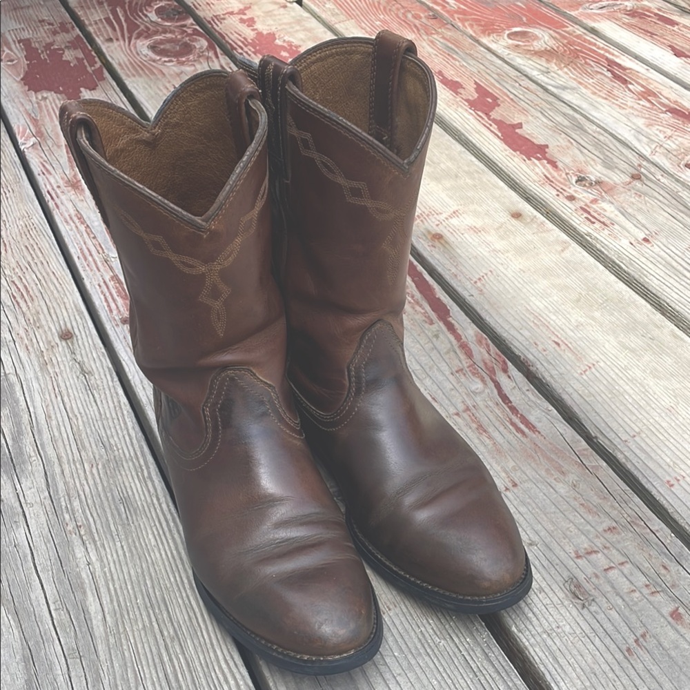 Ariat Tan Leather Cowboy Boots 9.5 Women’s